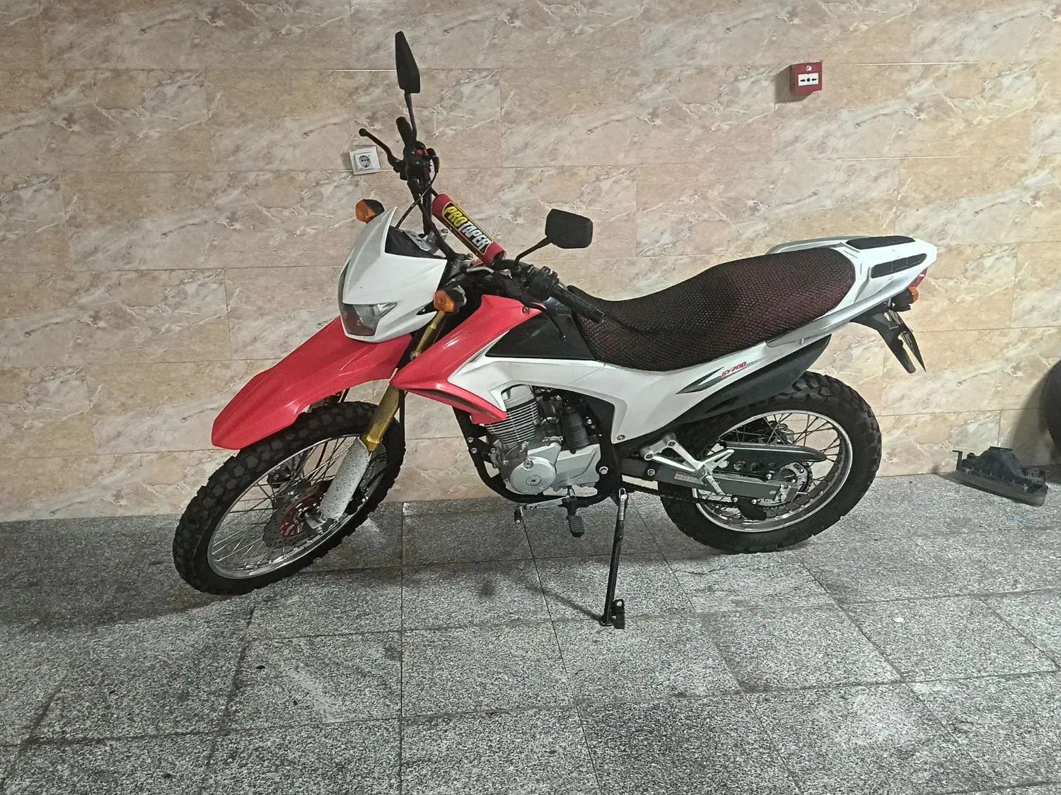 تریل پرواز۲۰۰|موتورسیکلت|تبریز, |دیوار