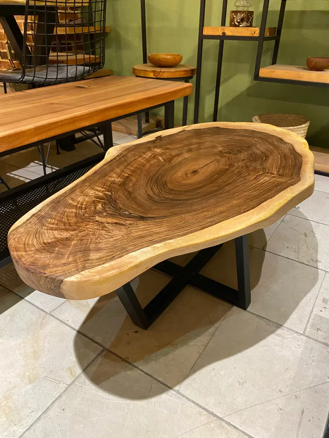 میز جلو مبلی چوب طبیعی|مبلمان خانگی و میز عسلی|شهریار, شهریار|دیوار