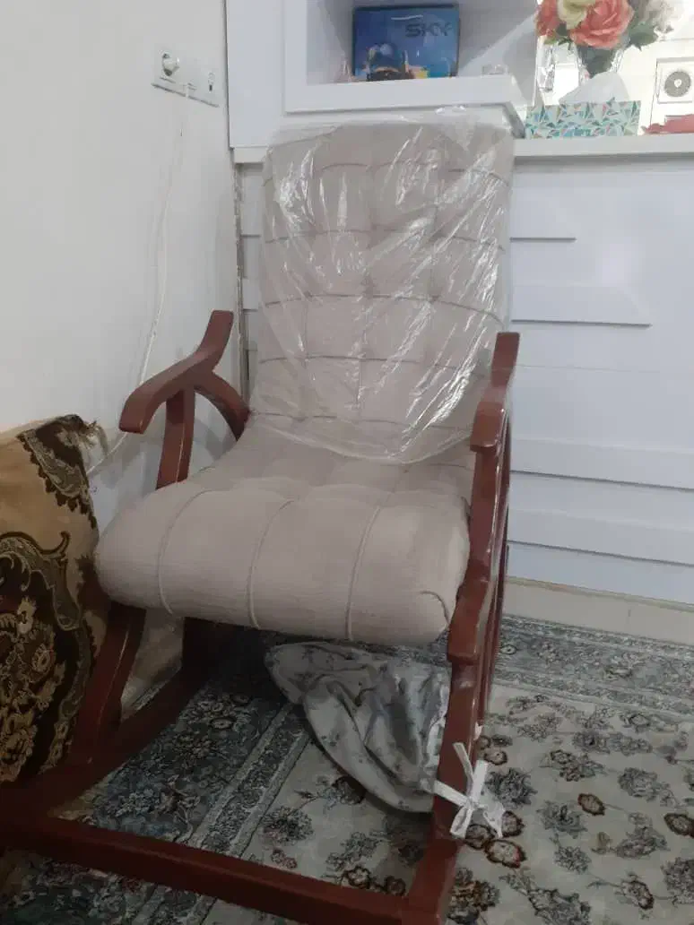 صندلی راک|صندلی و نیمکت|سردشت, |دیوار