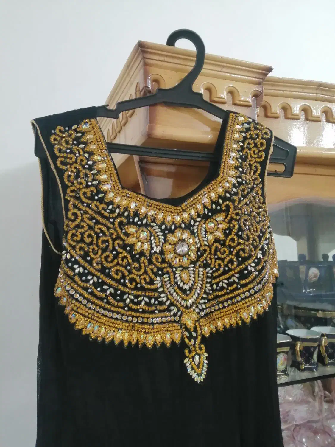 لباس محلی|لباس|نجفآباد, جامی|دیوار