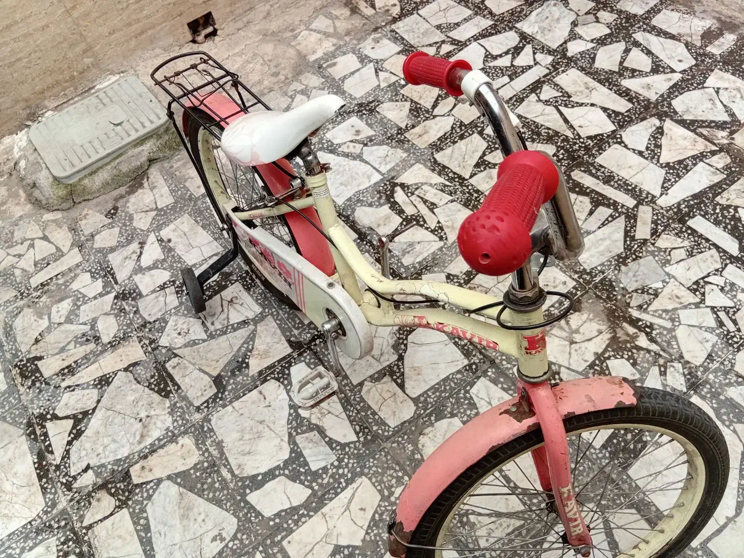 دوچرخه دخترانه|دوچرخه، اسکیت، اسکوتر|رشت, شهرک پردیسان|دیوار