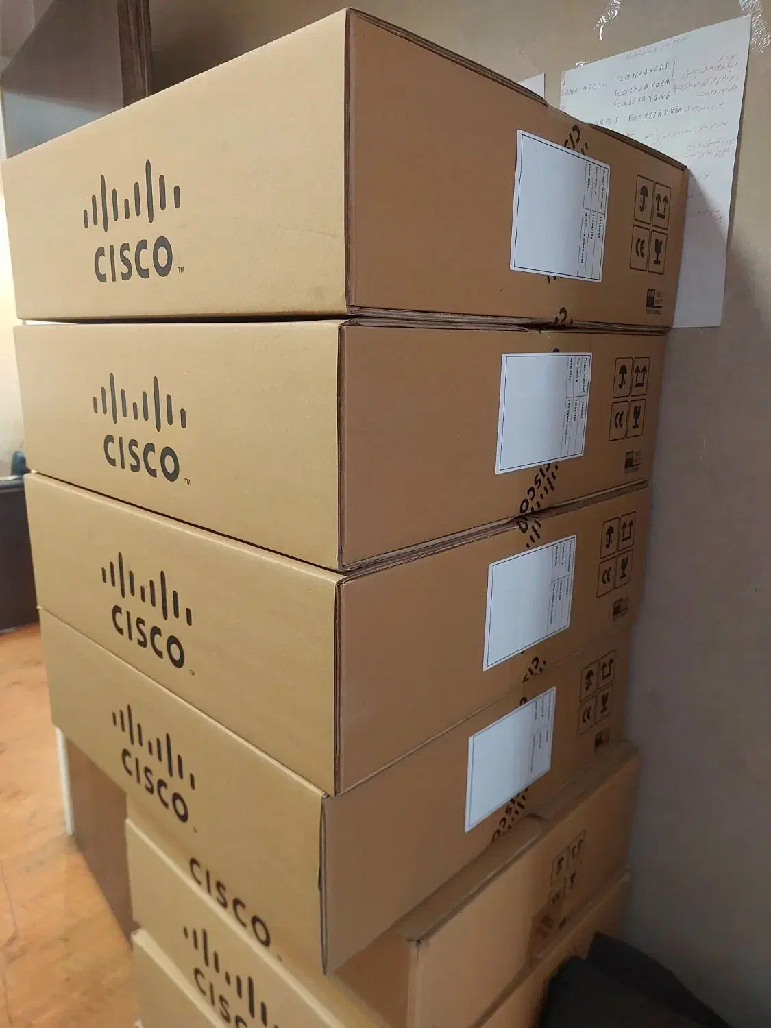 سوئیچ سیسکو مدل WS-C2960S-24PS-L|مودم و تجهیزات شبکه|تهران, میدان ولیعصر|دیوار