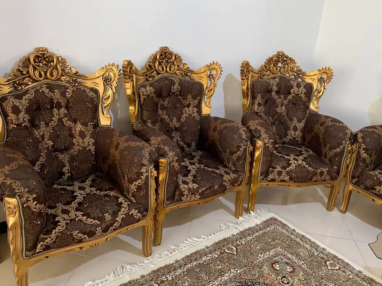 وسایل خونه در حد نو|مبلمان خانگی و میز عسلی|هشتگرد, شهرک بعثت|دیوار