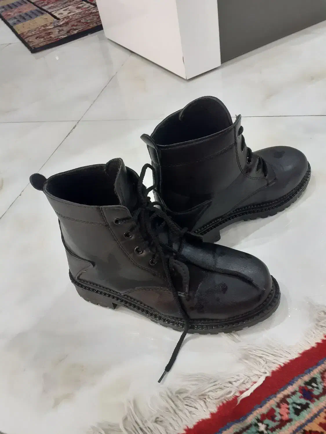 پوتین|کیف، کفش، کمربند|نسیم‌شهر, |دیوار