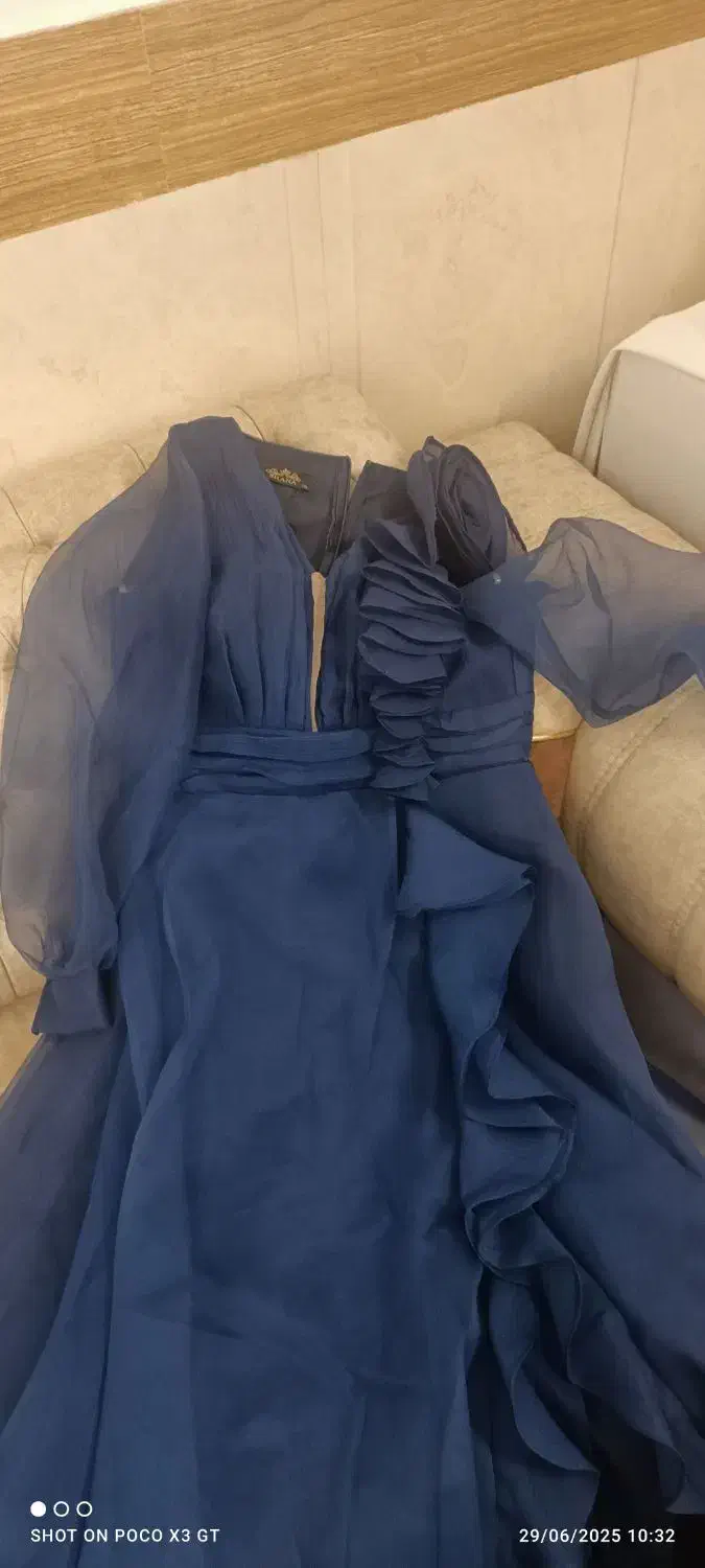 لباس مجلسی|لباس|قیدار, |دیوار