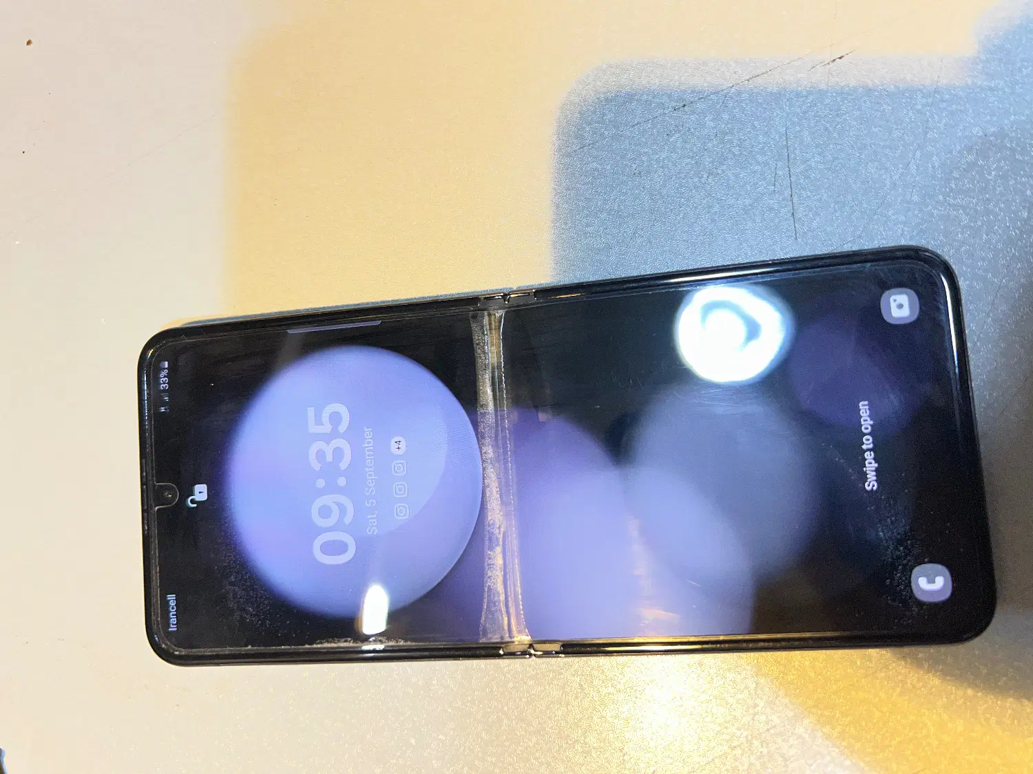 z flip5 5g|موبایل|تهران, میدان ولیعصر|دیوار