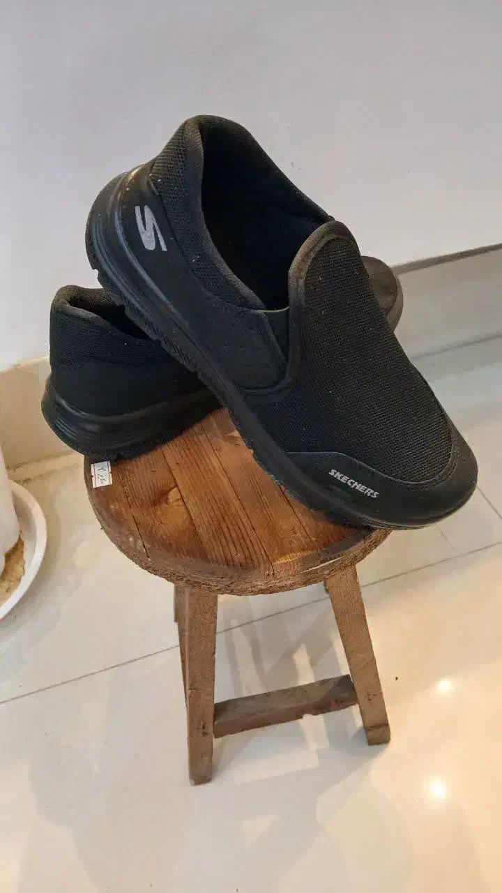 کفش کتانی راحتی|کیف، کفش، کمربند|گناباد, |دیوار