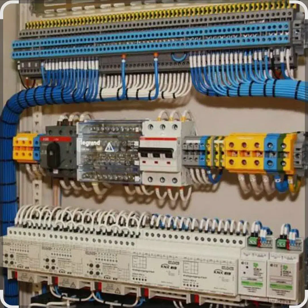 برقکار صنعتی و ساختمان|خدمات پیشه و مهارت|میاندوآب, |دیوار