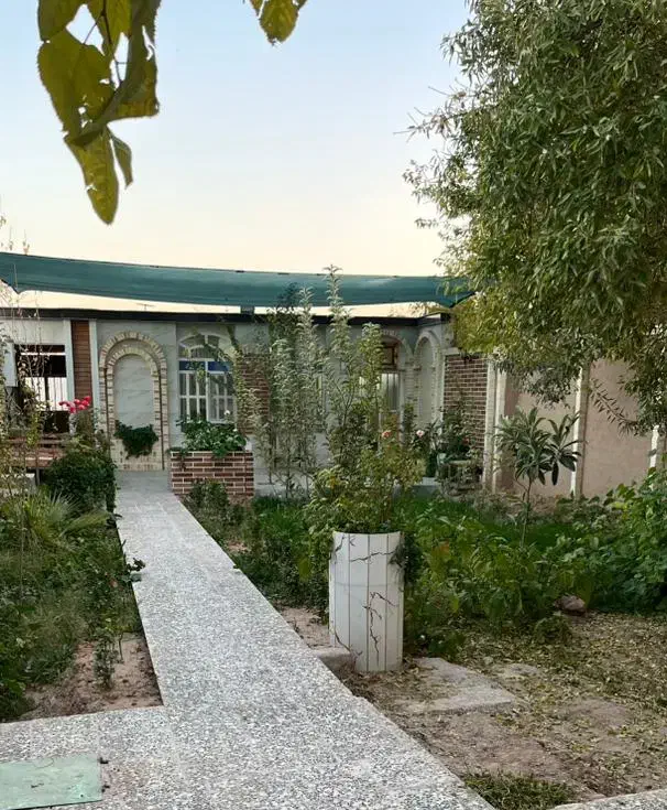 اجاره خانه باغ در مهریز|اجارهٔ کوتاه‌مدت ویلا و باغ|مهریز, |دیوار