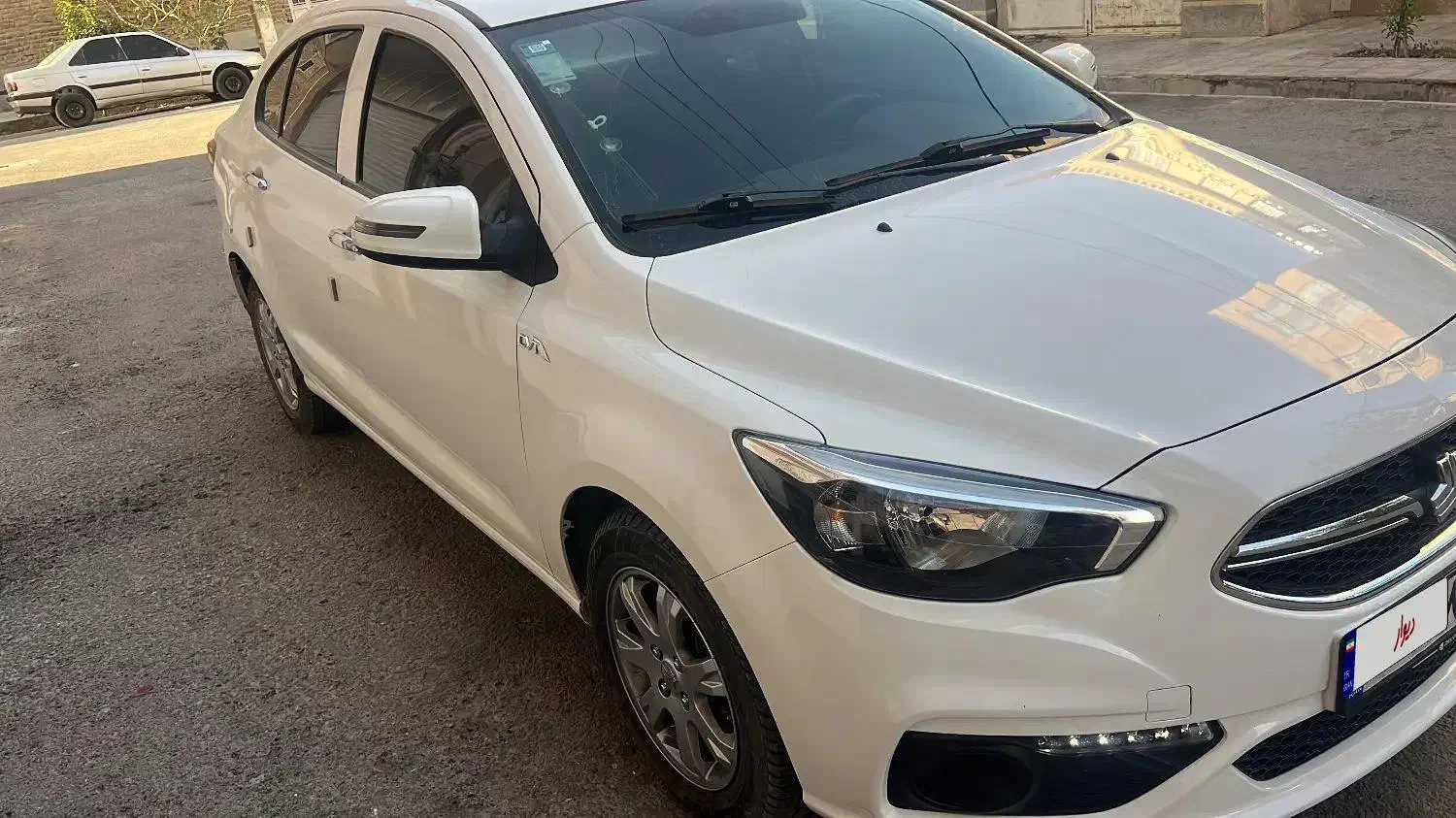 فروش شاهین اتوماتیک مدل ۴۰۳|خودرو سواری و وانت|شیراز, شهرک سراج‎|دیوار