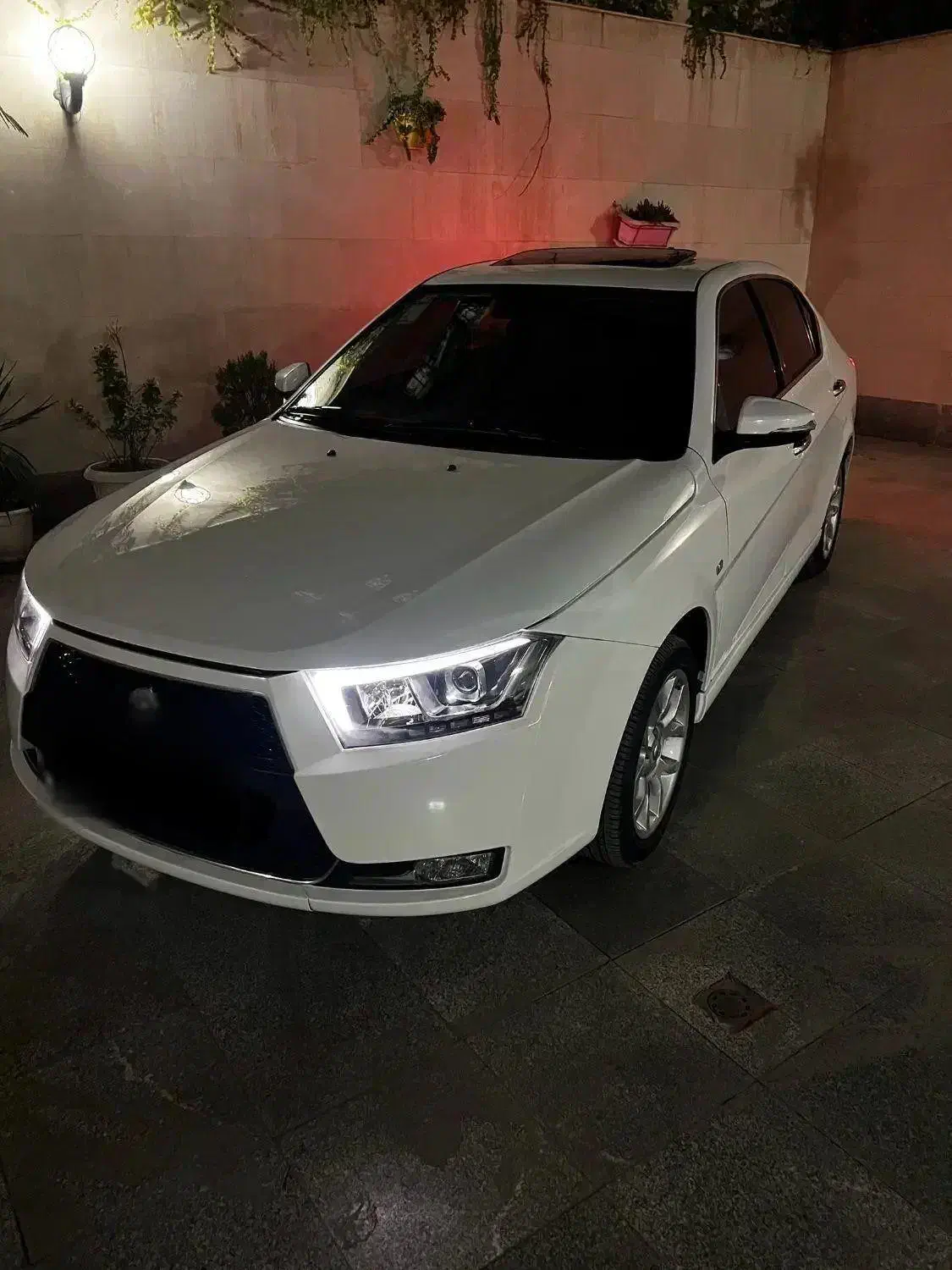 دنا پلاس توربو ۶ سرعته فول|خودرو سواری و وانت|مشهد, امام خمینی|دیوار