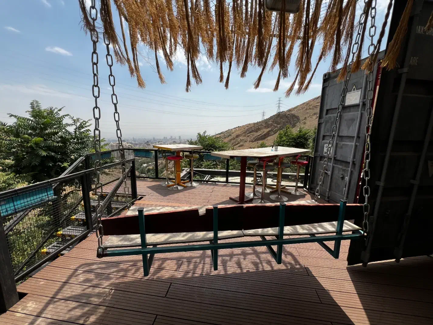 سالنکار خانم|استخدام خدمات فروشگاه و رستوران|تهران, ولنجک|دیوار