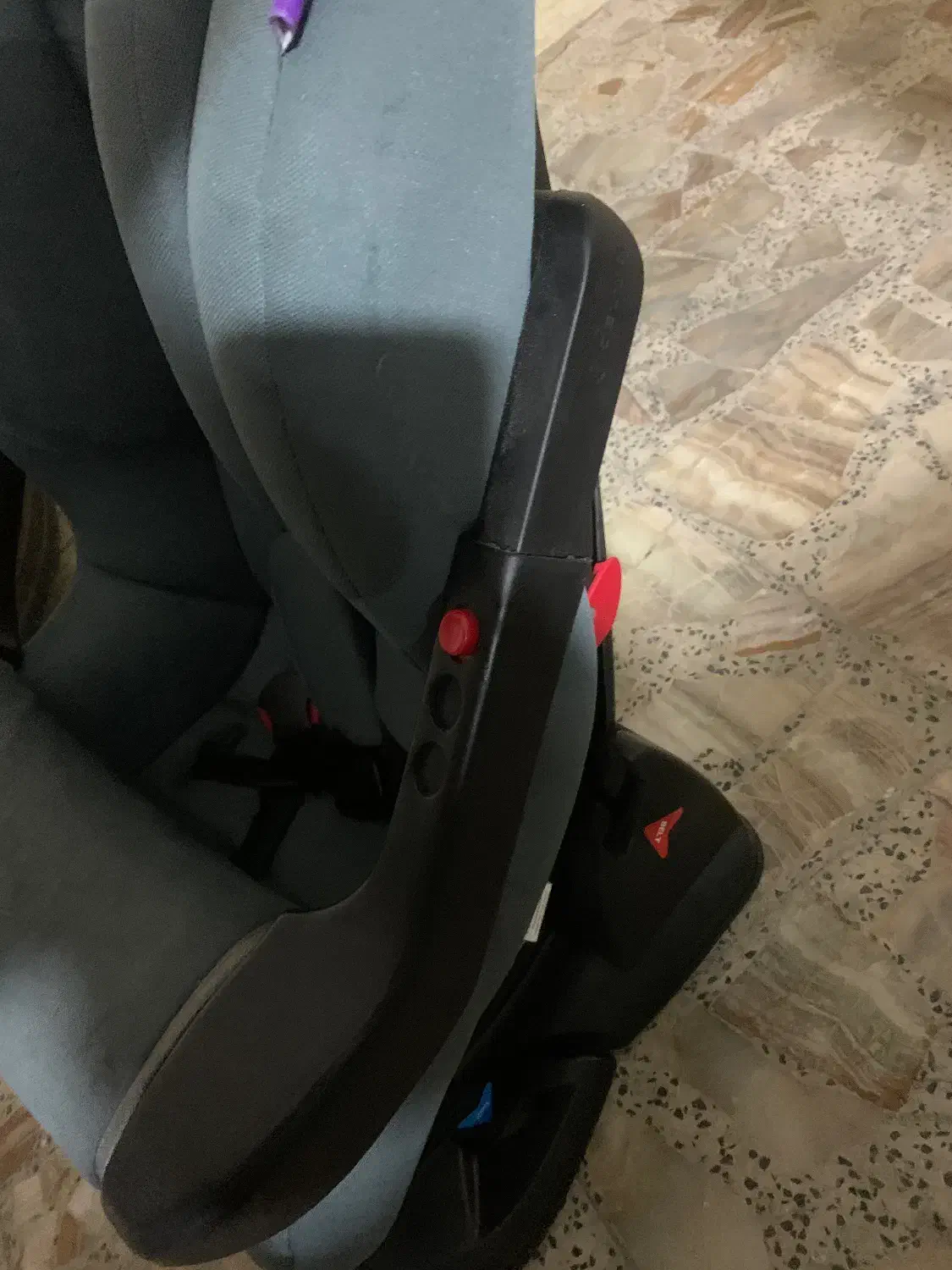 صندلی ماشین کودک|تخت و صندلی بچه|بابل, |دیوار