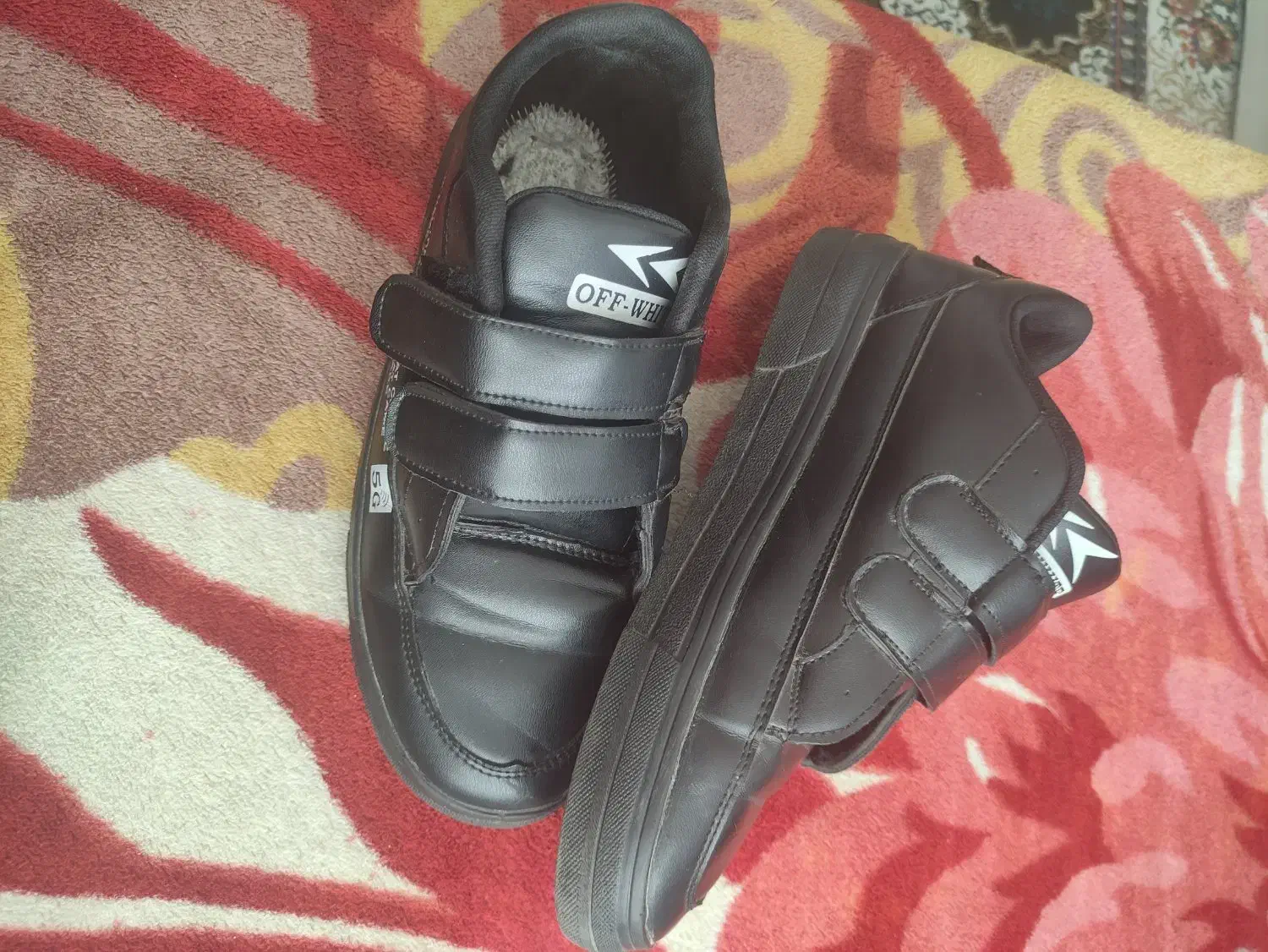 سلام کفش چسبی نونوسایز 39*40|کیف، کفش، کمربند|محمدیه-قزوین, |دیوار