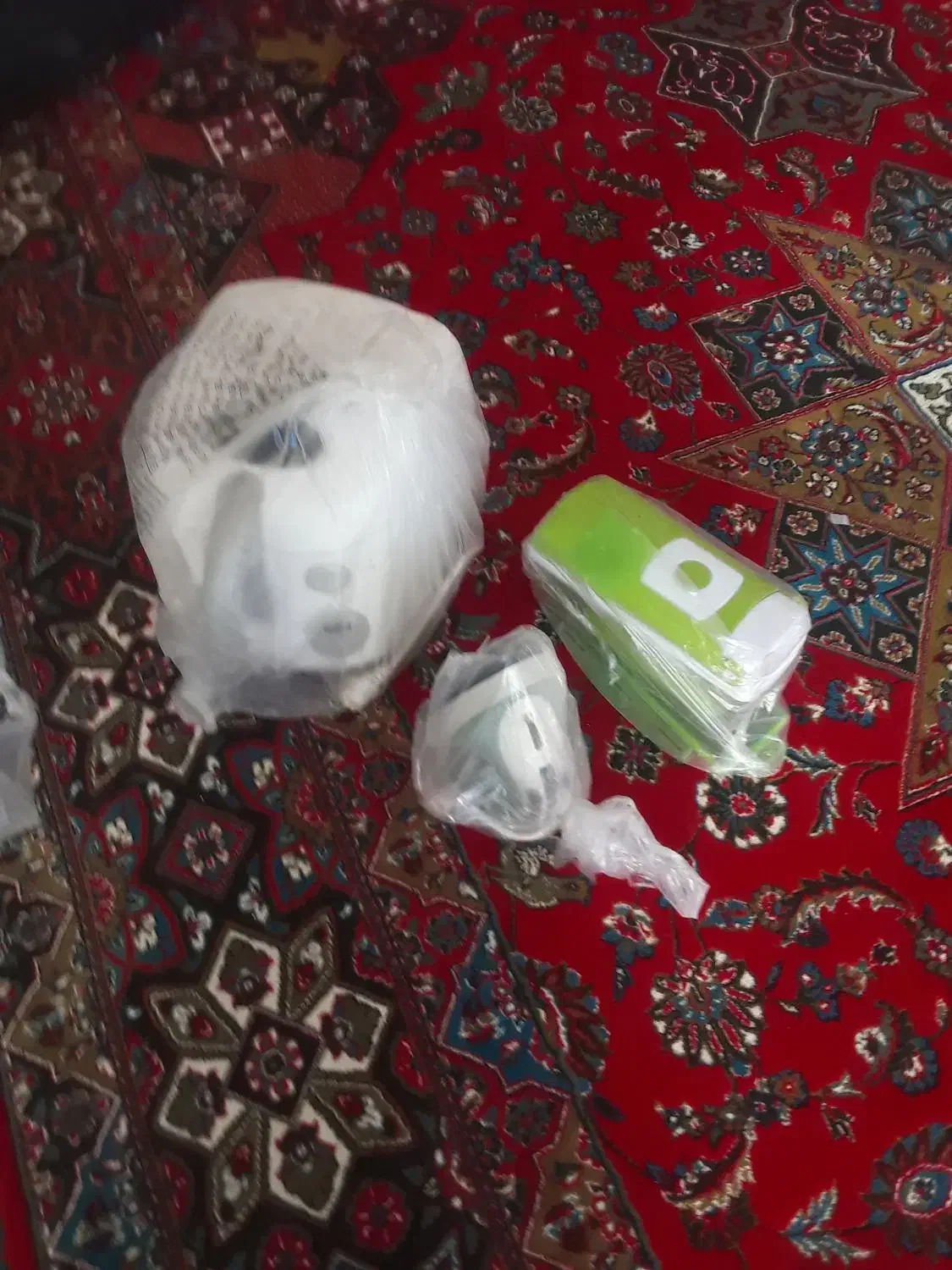 گلیم فرش.خردکن دستی و اتو.وسرخ کن|سایر لوازم برقی|الیگودرز, |دیوار