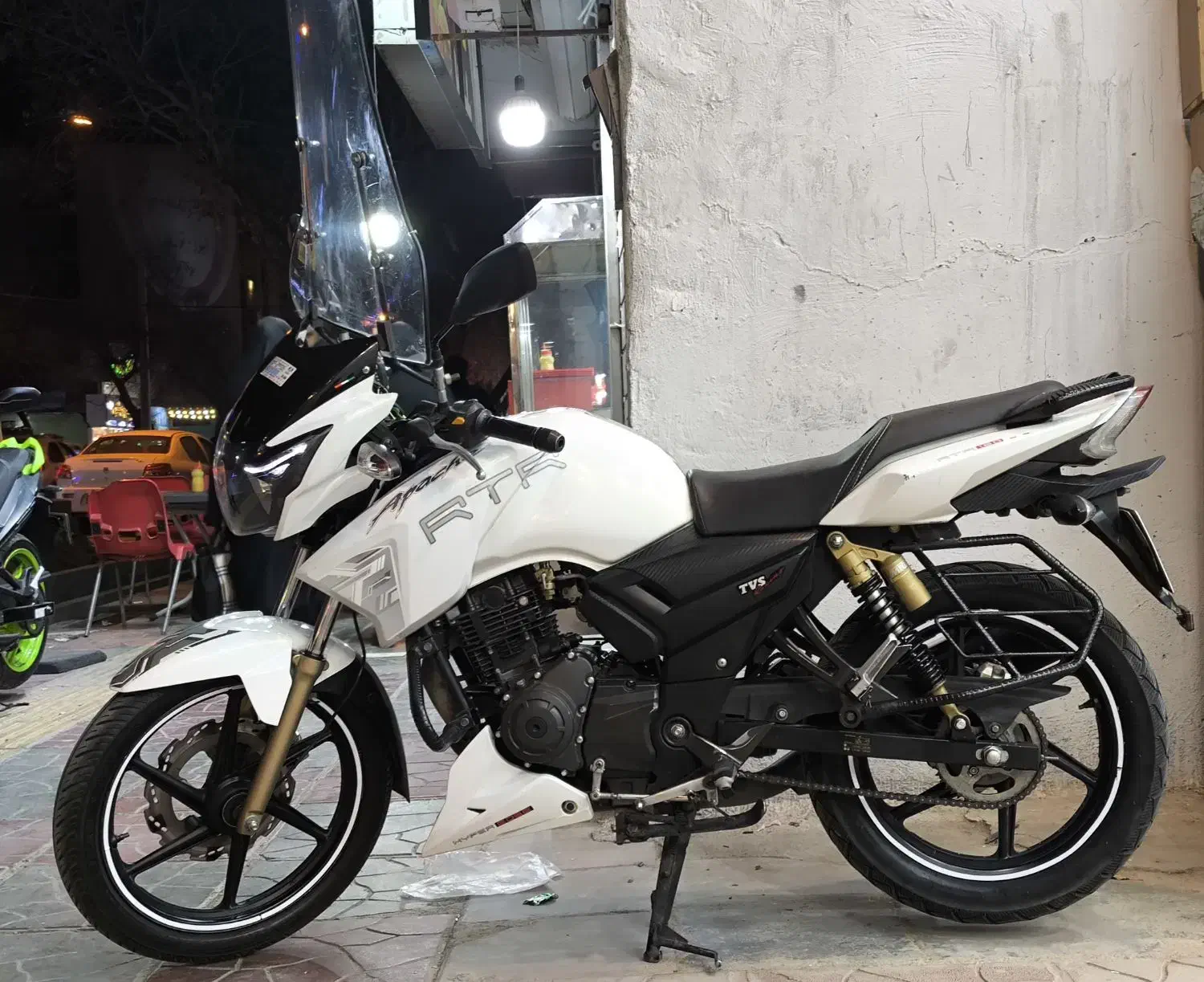 آپاچی ۱۸۰|موتورسیکلت|شهر ری, شهرری|دیوار