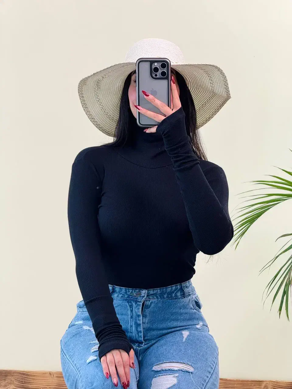 لباس پاییزی|لباس|قم, نیروگاه|دیوار