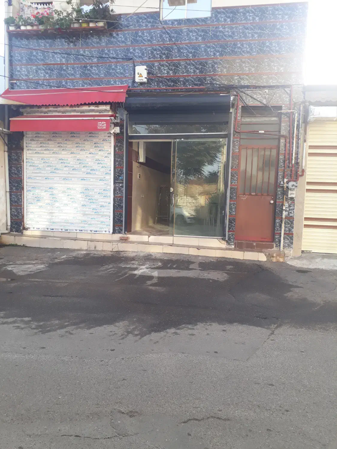 مغازه با تمام امتیازات و سویس بهداشتی|فروش مغازه و غرفه|رشت, جماران|دیوار