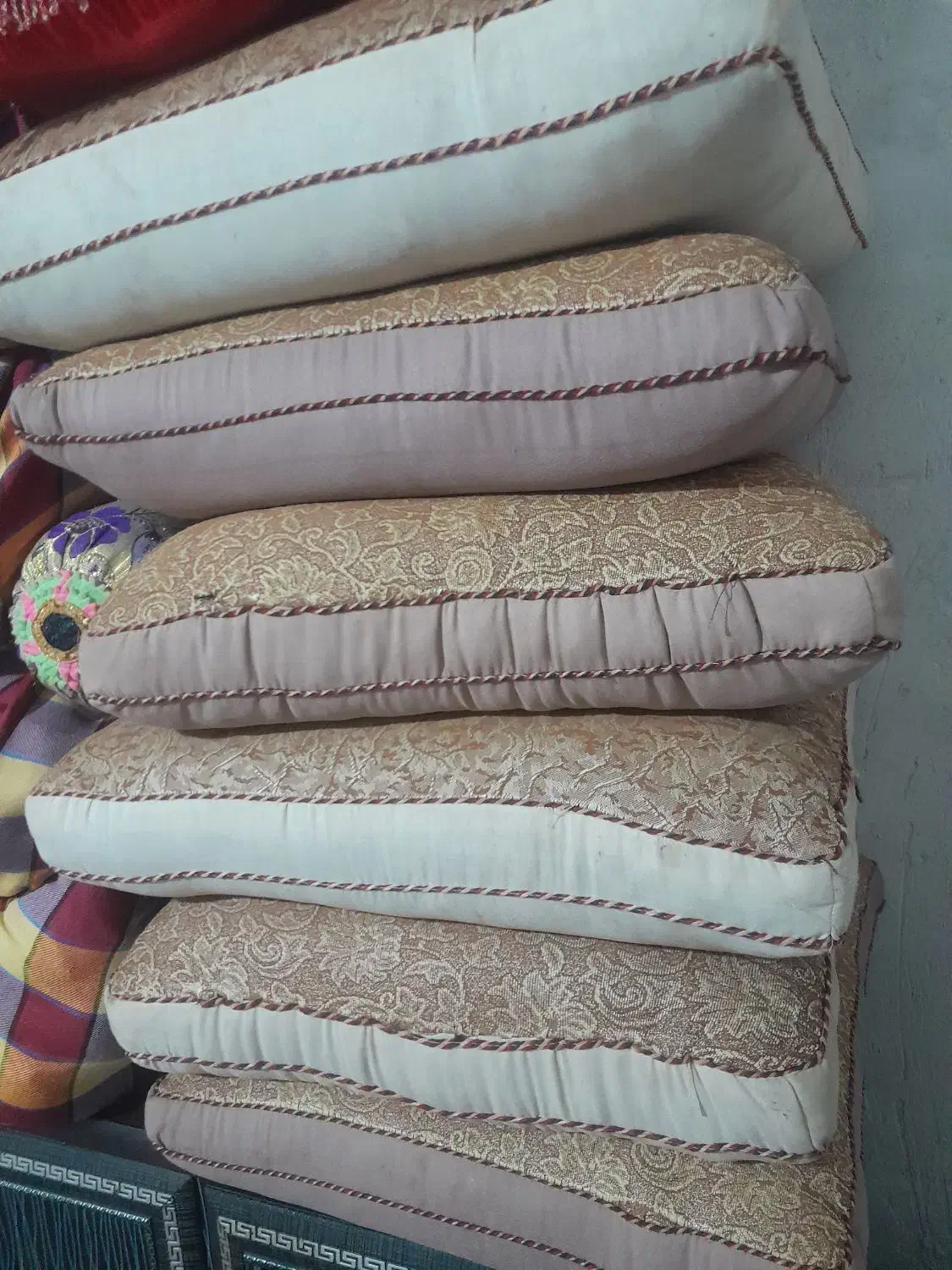 پشتی|پشتی|یاسوج, |دیوار