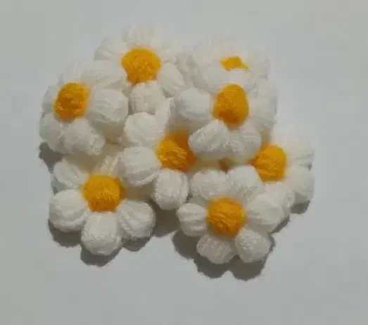 گل بابونه بافتنی اماده|صنایع دستی و سایر لوازم تزئینی|تهران, ابوذر|دیوار