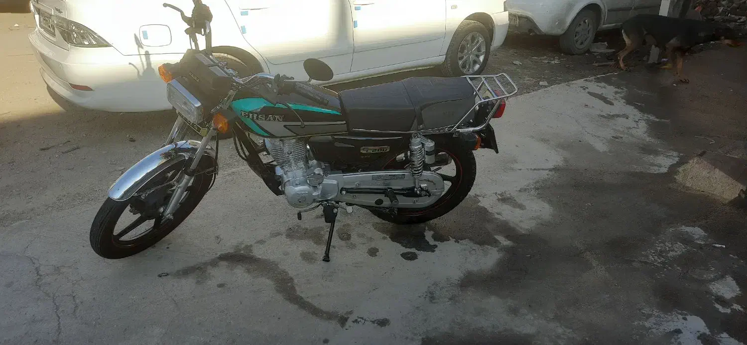 موتور ۲۰۰ مدل ۱۴۰۱|موتورسیکلت|خرم‌آباد, |دیوار