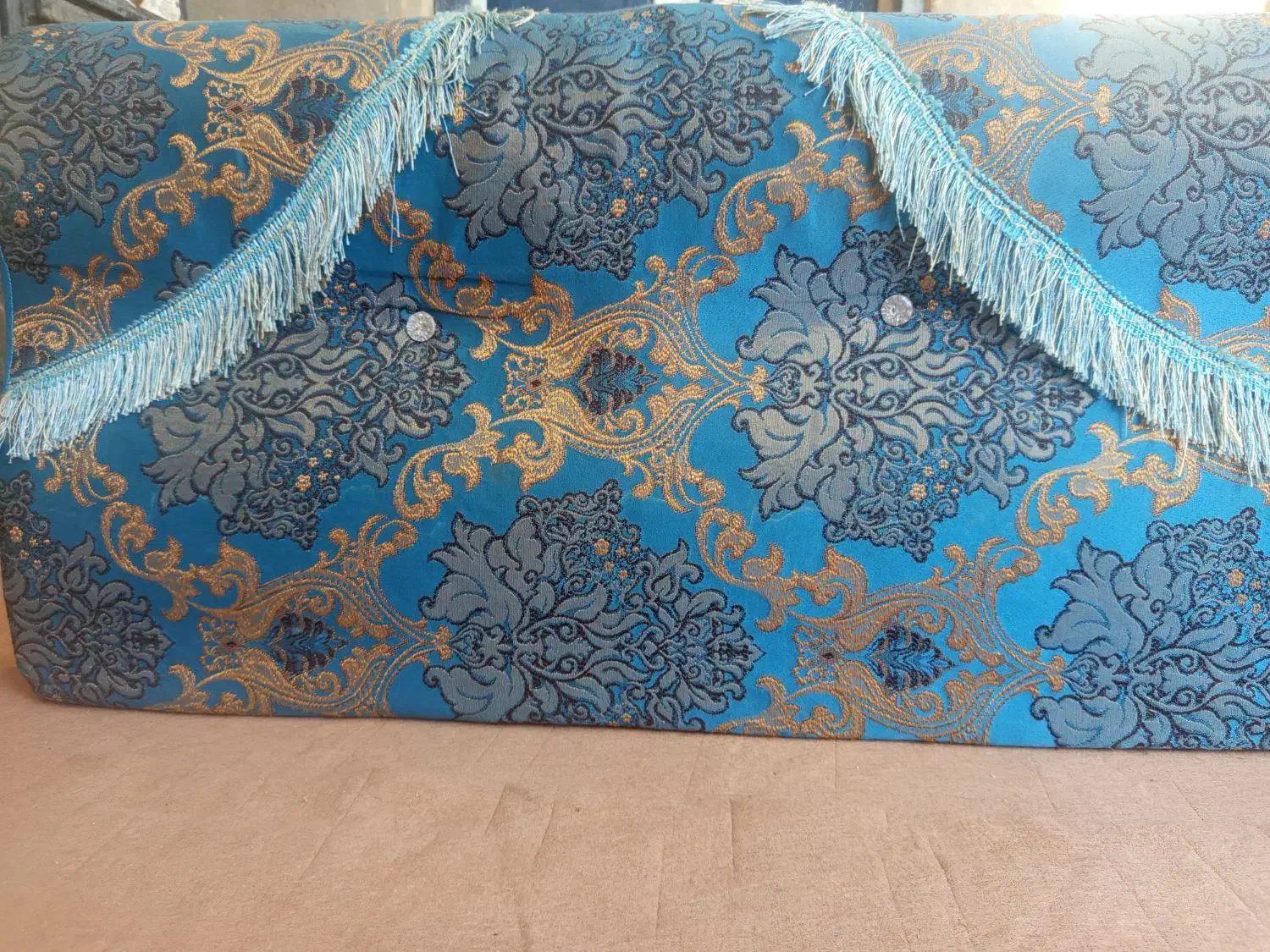 پشتی|پشتی|ایرانشهر, |دیوار