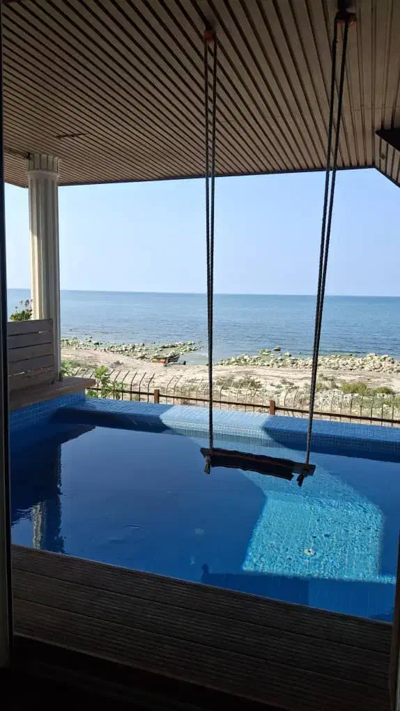 اجاره روزانه ویلا استخر دار 4خواب پلاک ۱دریا کد888|اجارهٔ کوتاه‌مدت ویلا و باغ|رامسر, |دیوار