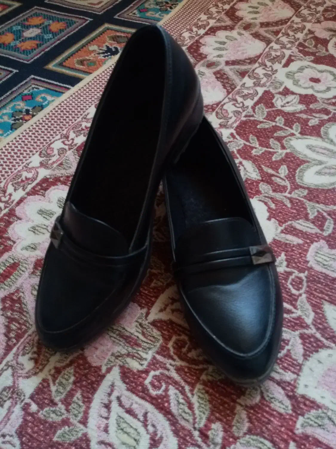 کفش|کیف، کفش، کمربند|سبزوار, مدرس|دیوار