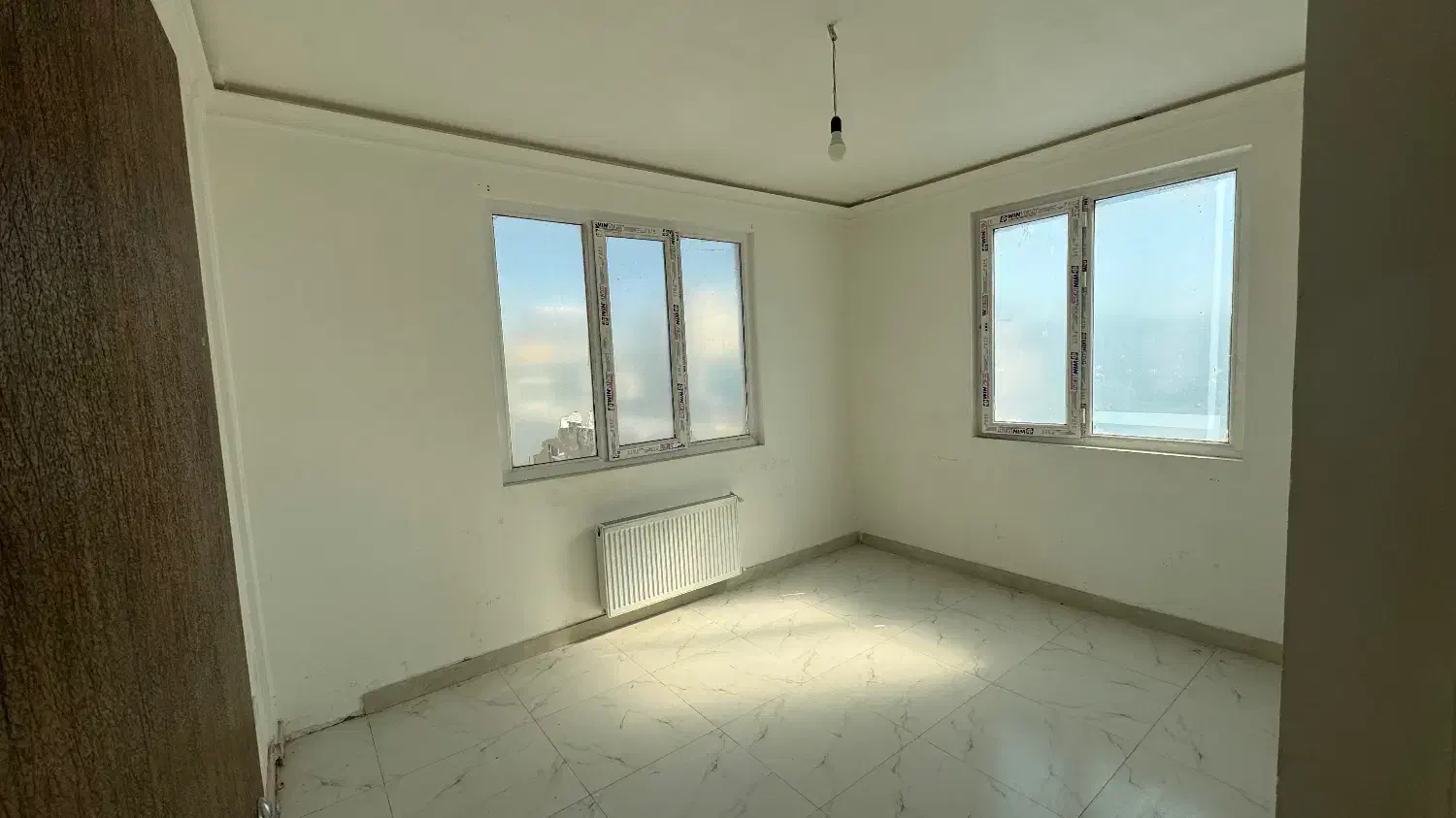 فروش آپارتمان اداری مسکونی ۱۰۵ متربرشریعتی|فروش دفتر کار، اتاق اداری، مطب|همدان, |دیوار