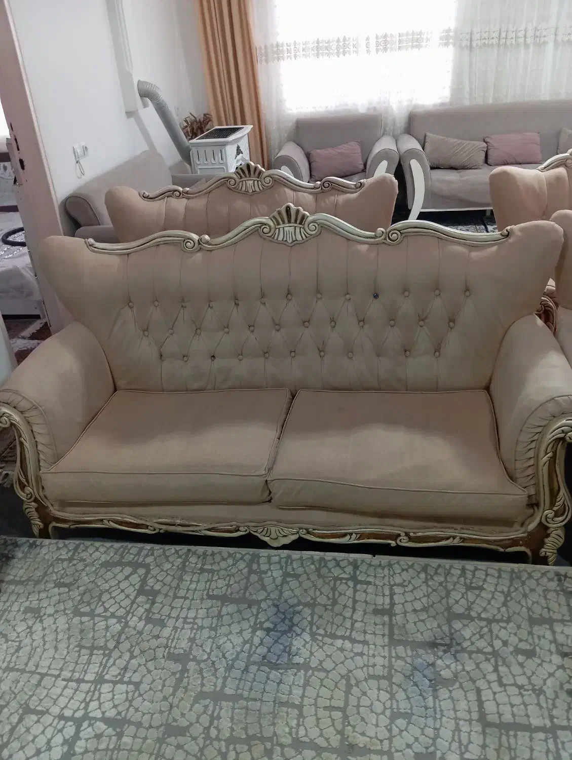 مبل ۷نفره کرم رنگ|مبلمان خانگی و میز عسلی|مریوان, |دیوار