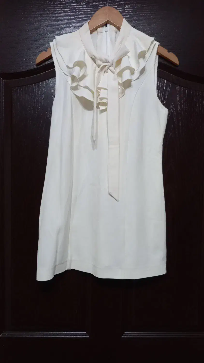 لباس مجلسی|لباس|رشت, حمیدیان|دیوار