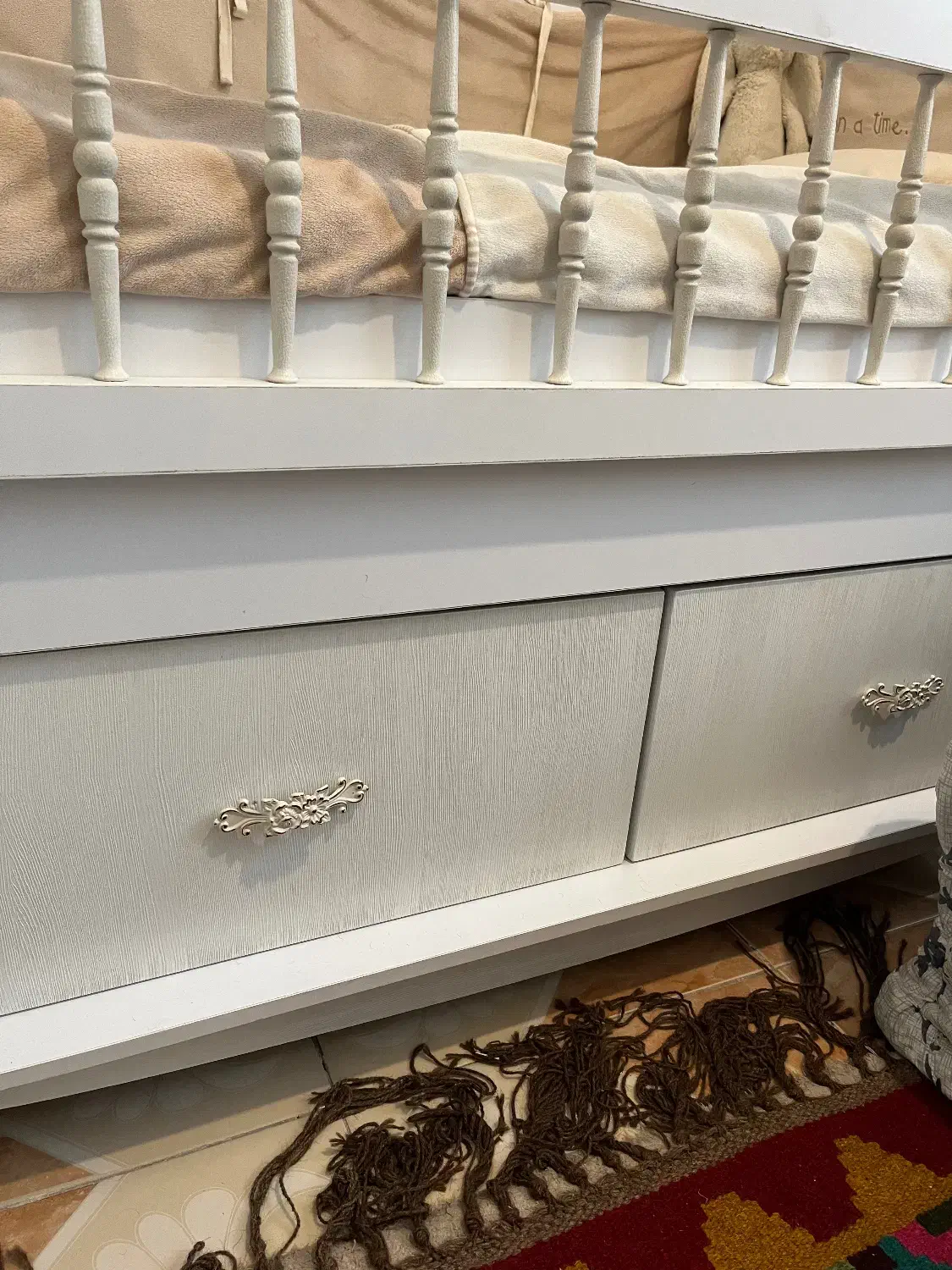 تخت ۸۰در۱۳۰ با دو کشو،مناسب سیسمونی|تخت و صندلی بچه|تهران, سلسبیل شمالی|دیوار