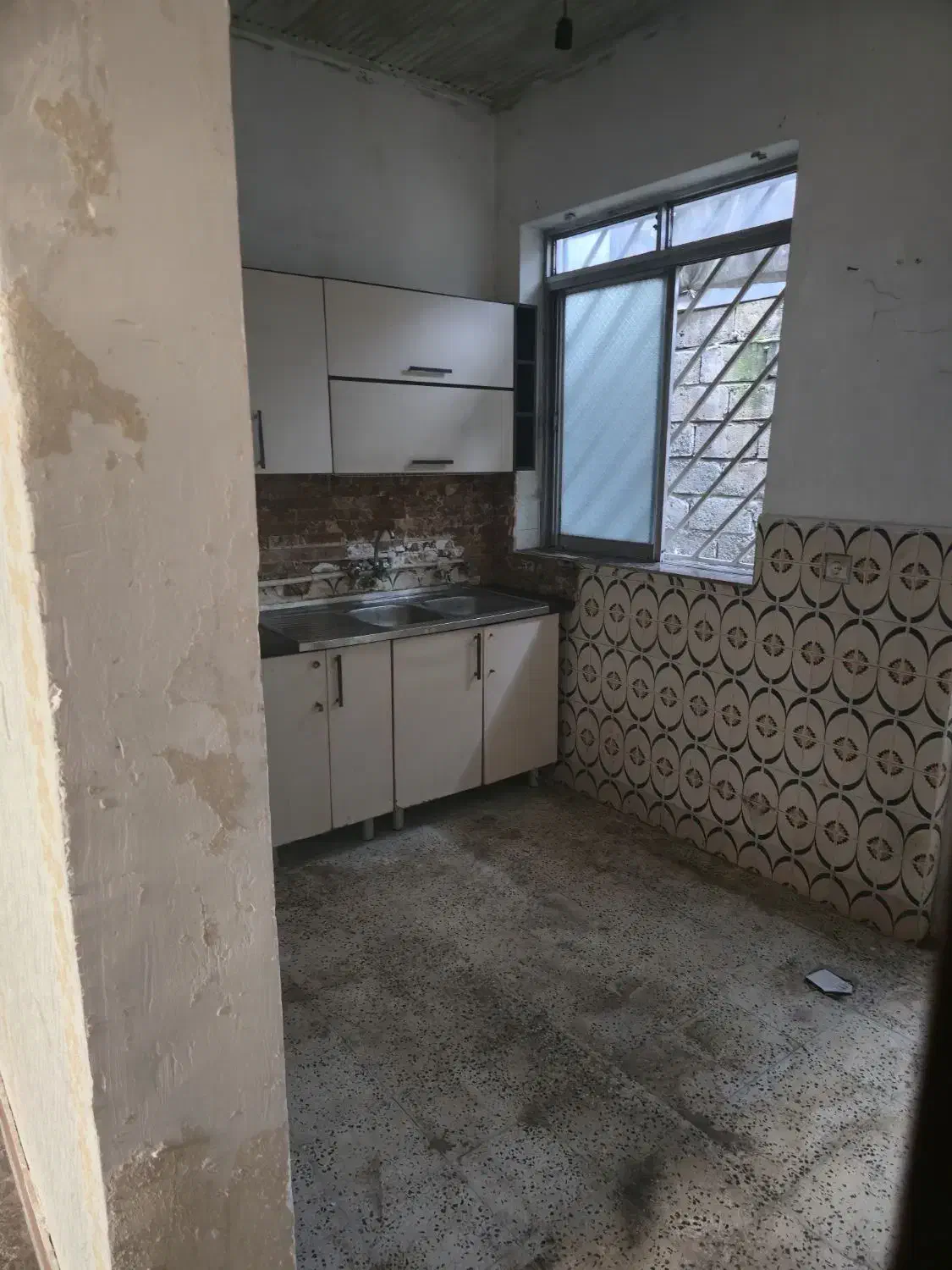 اجاره ویلایی در خیابان تربیت معلم|اجارهٔ خانه و ویلا|لاهیجان, انقلاب|دیوار