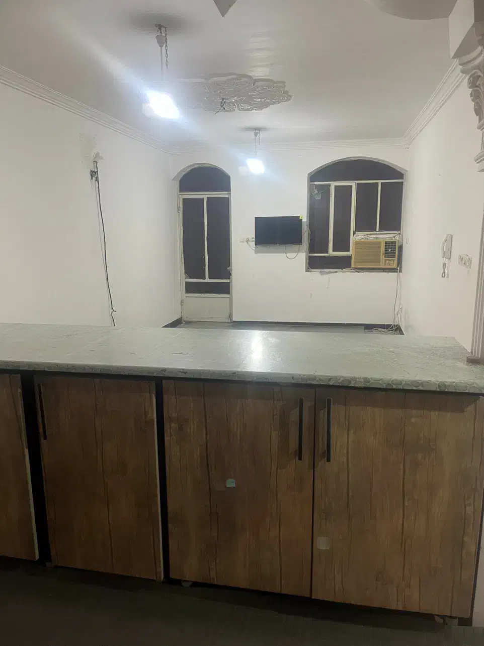 طبقه دوم دو خوابه|اجارهٔ کوتاهمدت آپارتمان و سوئیت|بندر گناوه, |دیوار