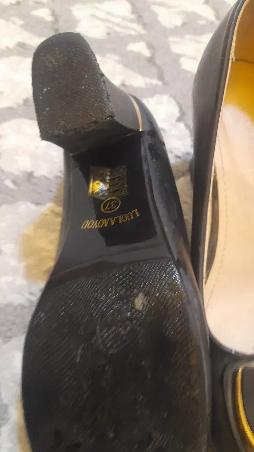 چندتا کفش  شیک دو  نیم بوت نو ویه کفش مجلُسی|کیف، کفش، کمربند|دورود, |دیوار