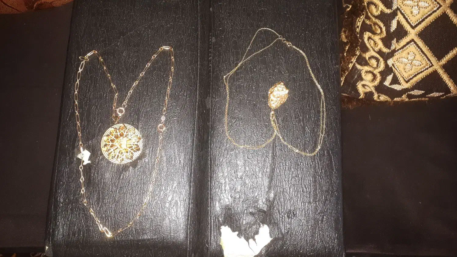 ست طلا|جواهرات|ایلام, |دیوار