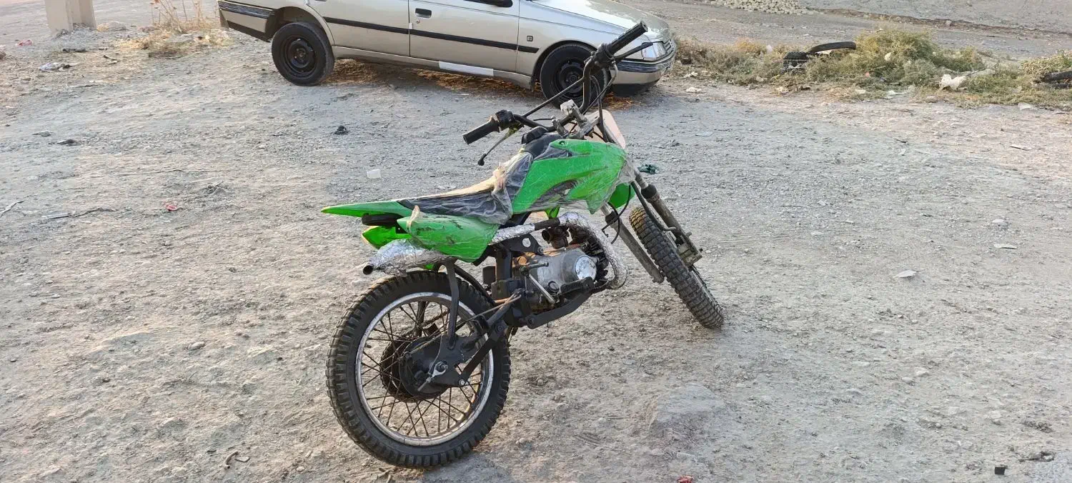 مینی کراس|موتورسیکلت|بیضا, |دیوار