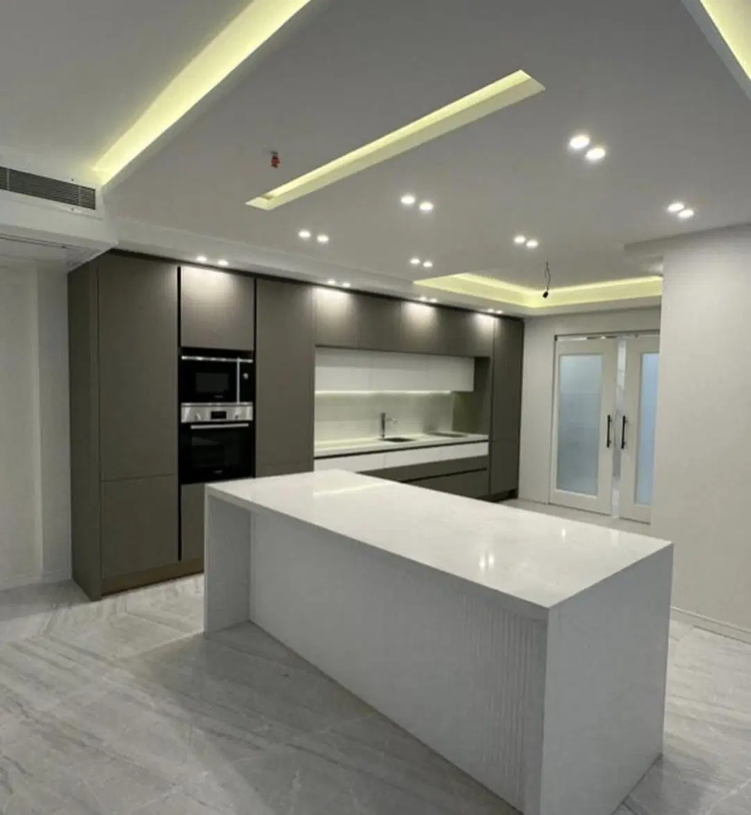 ۲۰۶تاپ لوکیشن پروین تک واحدی۲پارکینگ فروشنده واقعی - Ansicht 2