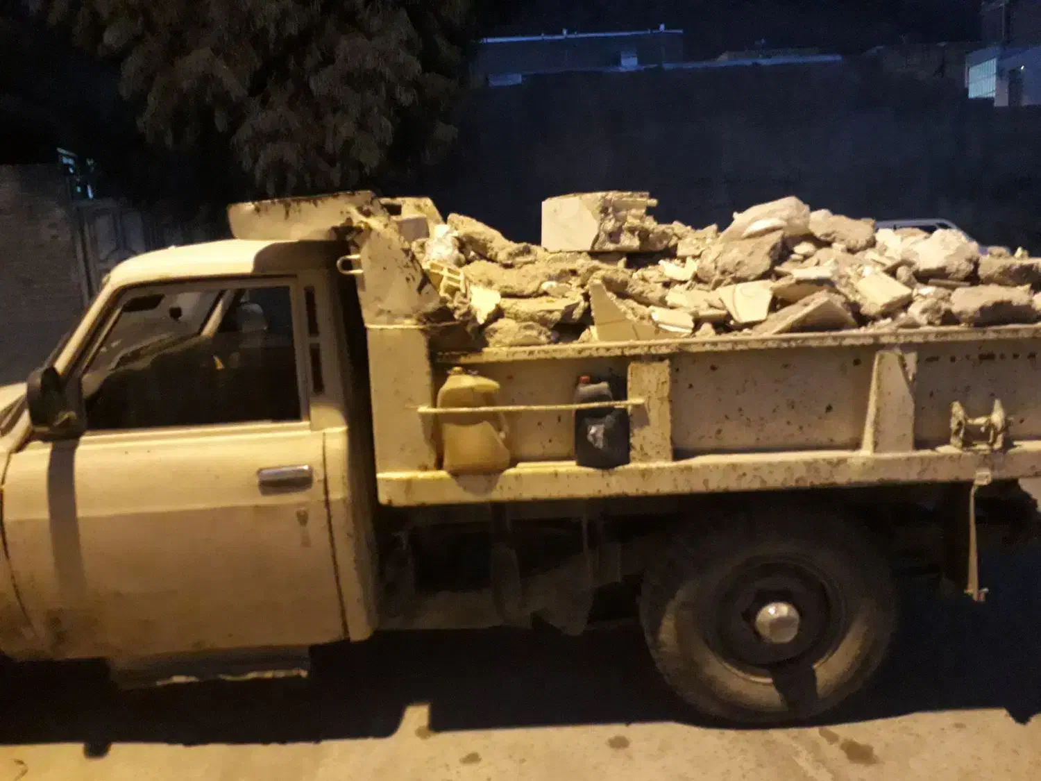 حمل ماسه ونخاله نیسان کمپرسی.(انصاف)|خدمات حمل و نقل|خرم‌آباد, |دیوار