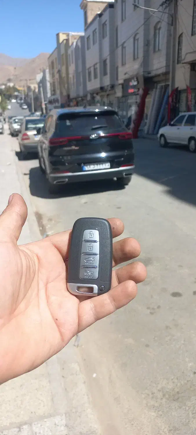 ریموت انواع خودروهای داخلی و خارجی|قطعات یدکی و لوازم جانبی|تویسرکان, |دیوار