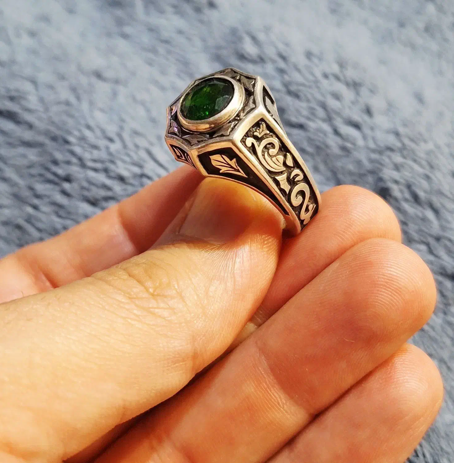 انگشتر زمرد پنج شیر افغان|جواهرات|تهران, قیطریه|دیوار