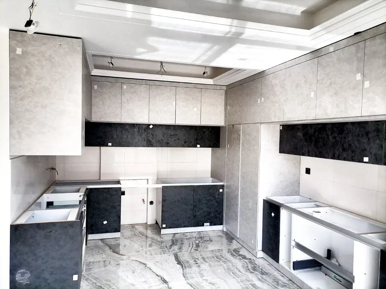 نصب کابینت کمد دیواری|خدمات پیشه و مهارت|قوچان, |دیوار