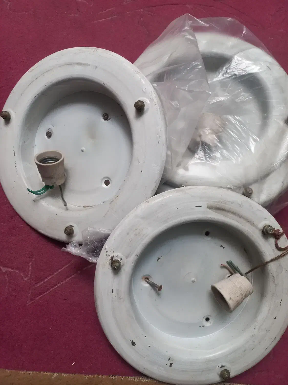 بشقاب لامپ|لامپ و چراغ|قم, شهرک امام حسن|دیوار