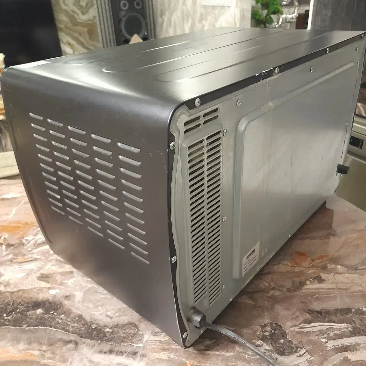 توستر یا اون با مارک گرن هوم 50لیتری|اجاق گاز و لوازم برقی پخت‌وپز|فردیس, منظریه|دیوار