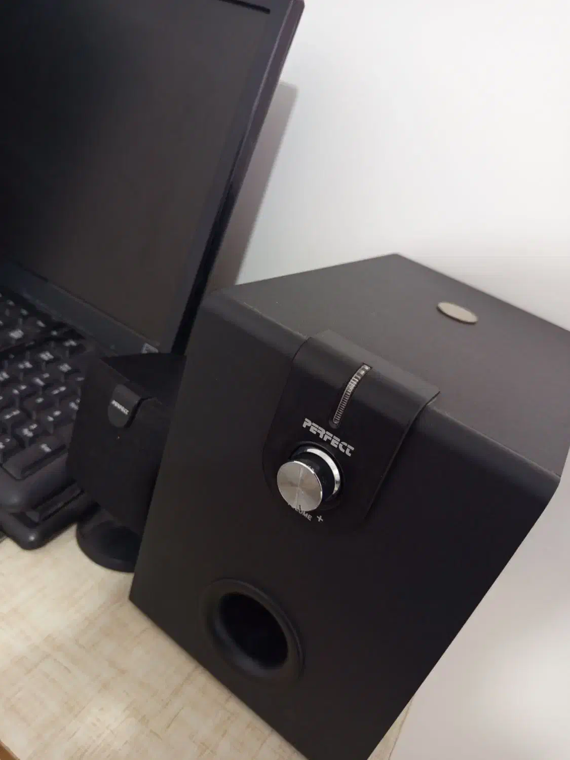 کامپیوتر مدل ال جی|رایانه رومیزی|مهاباد (آذربایجان غربی), |دیوار