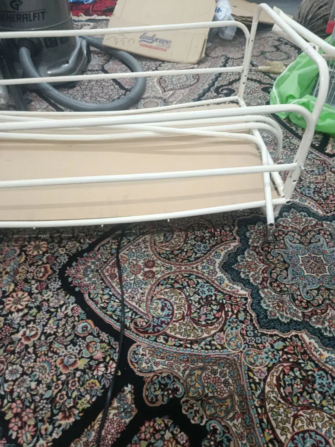 گهواره نوزاد|تخت و صندلی بچه|هیرمند, |دیوار