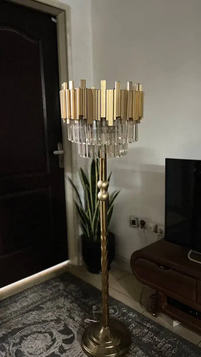 لوستر و آباژر|لوستر و چراغ آویز|اسلام‌شهر, مطهری|دیوار