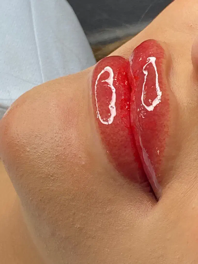 ۵۰٪تخفیف خدمات شیدینگ و میکروبلیدینگ|خدمات آرایشگری و زیبایی|تربت جام, شاد|دیوار