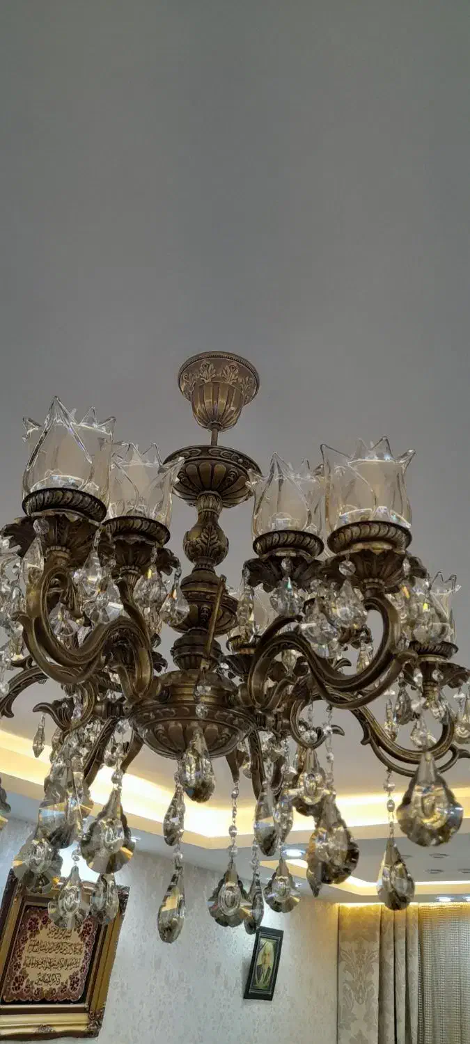 لوستر برنز ۱۲ شعله|لوستر و چراغ آویز|قزوین, |دیوار