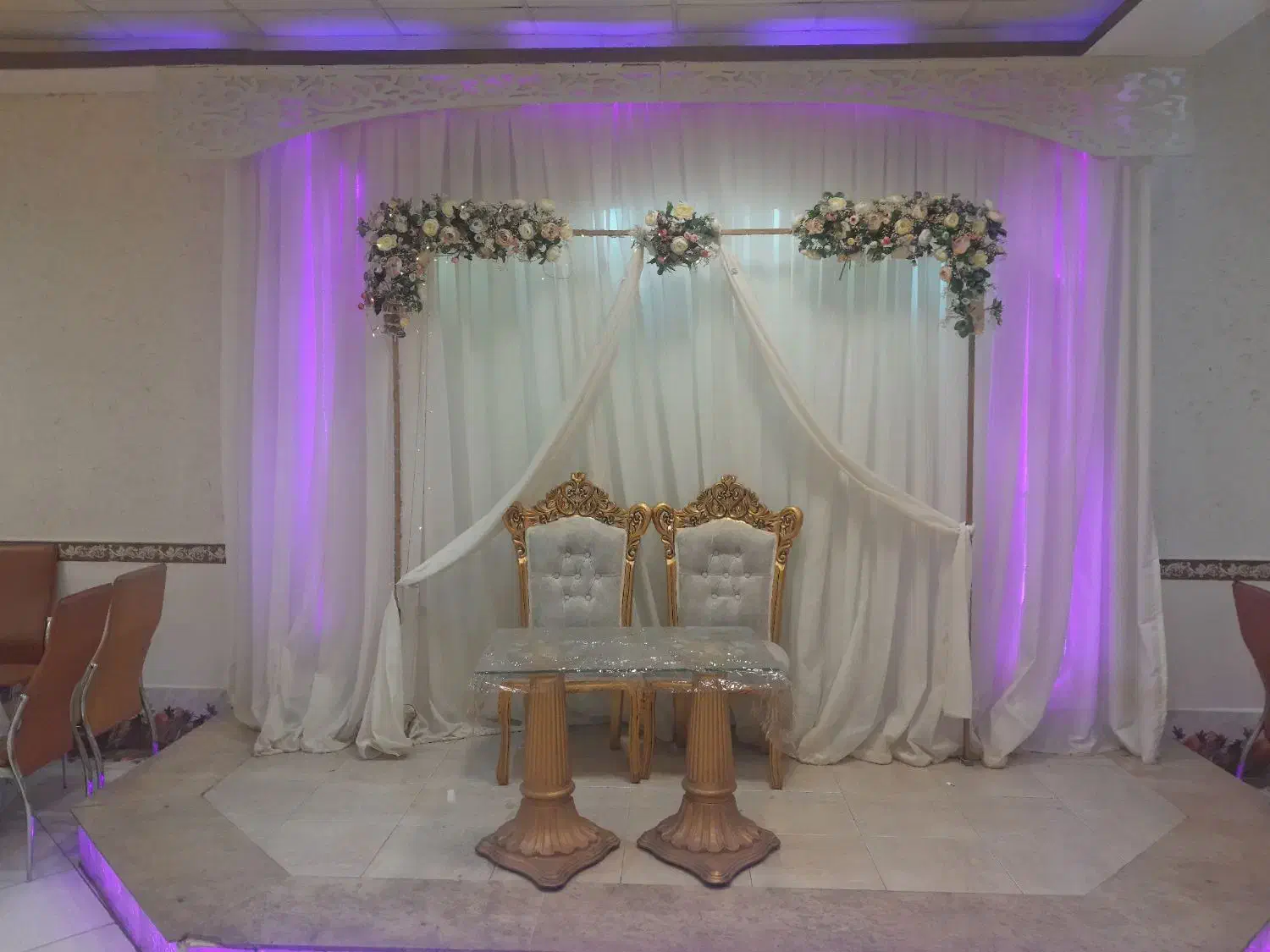 تالاربسیارشیک گلها وتالارمهرماه|خدمات پذیرایی، مراسم|بروجرد, |دیوار